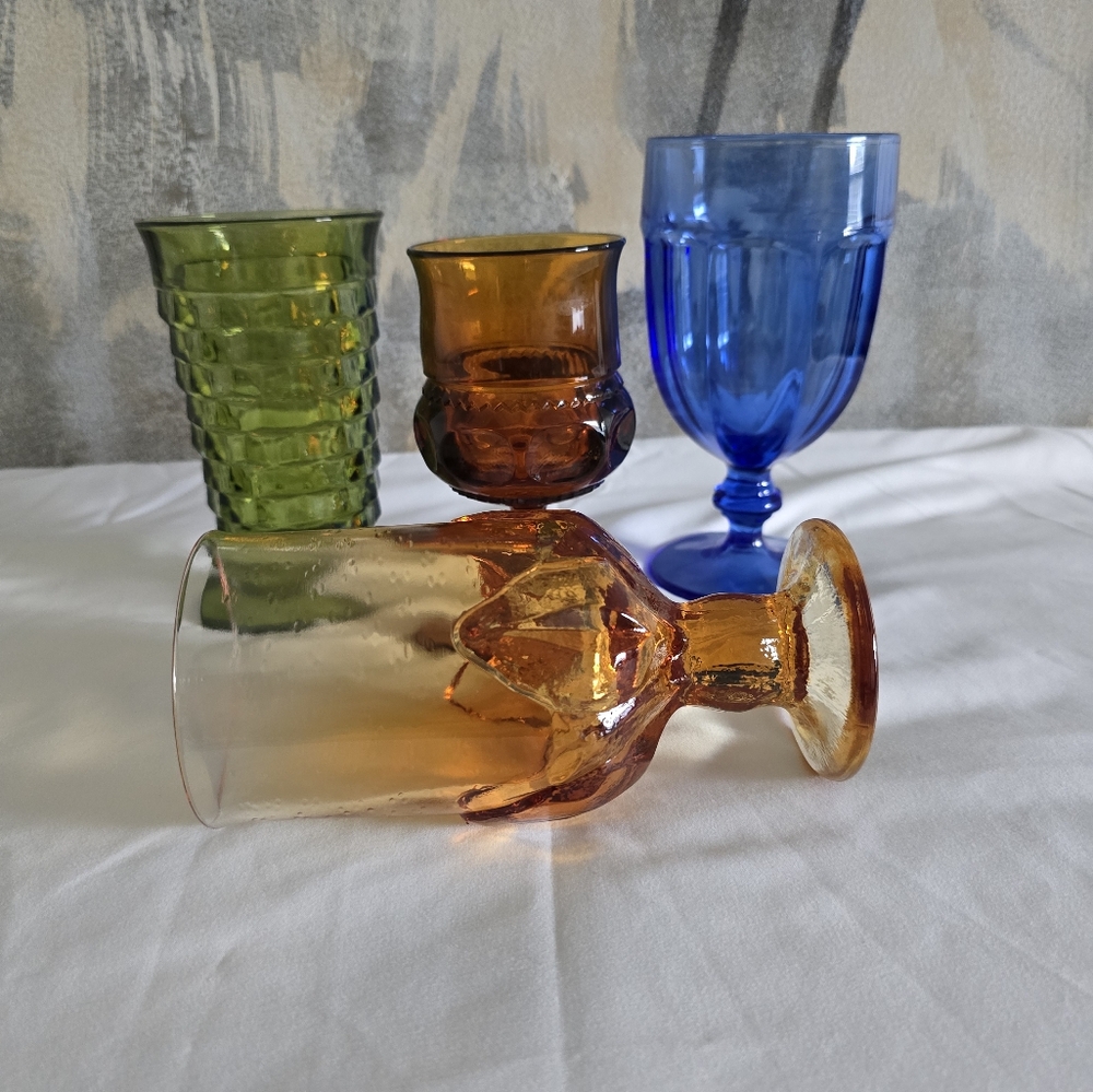 Vintage mixed goblet set